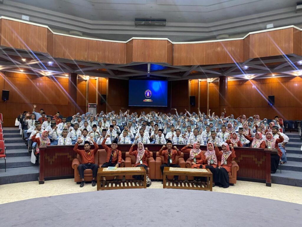 Universitas Brawijaya Ajak Para Siswa MA Nurul Huda Menyiapkan Masa Depan Pendidikan Tinggi