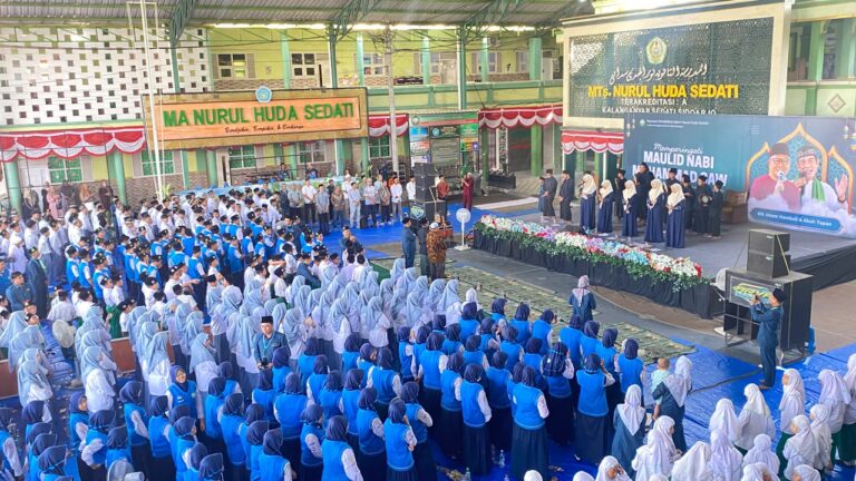Semarak Maulid Nabi Muhammad SAW, YPI Nurul Huda Sedati Tekankan Mahabbah Rasul dan Akhlakul Karimah​